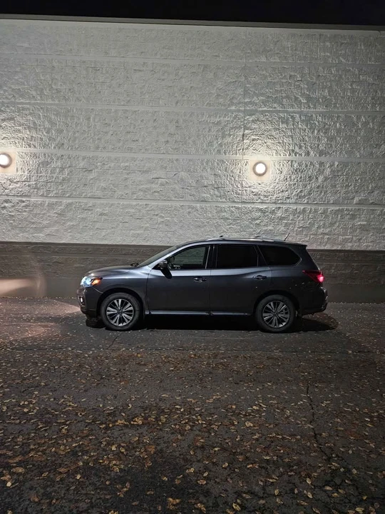 2018 Nissan Pathfinder 4th Gen - Image 3 of 10