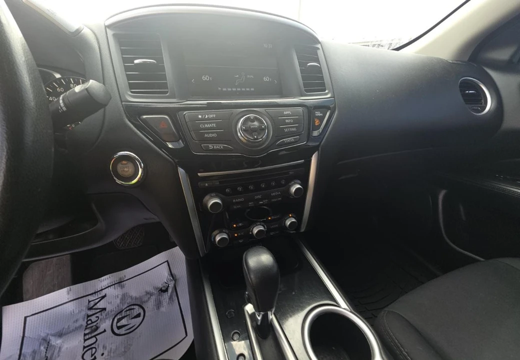 2018 Nissan Pathfinder 4th Gen - Image 9 of 15