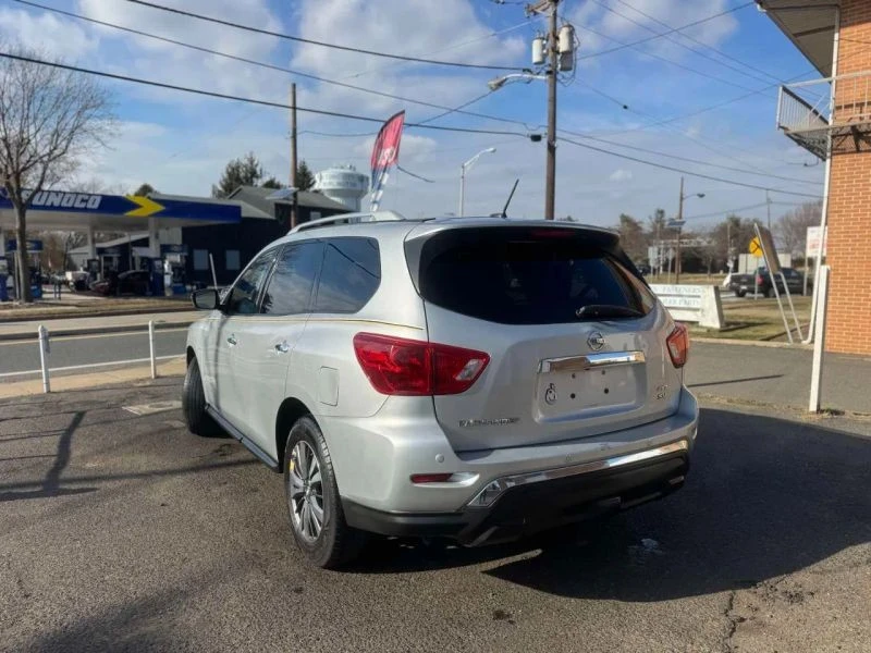 2018 Nissan Pathfinder 4th Gen - Image 11 of 12