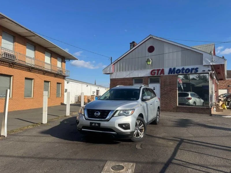 2018 Nissan Pathfinder 4th Gen - Image 2 of 12