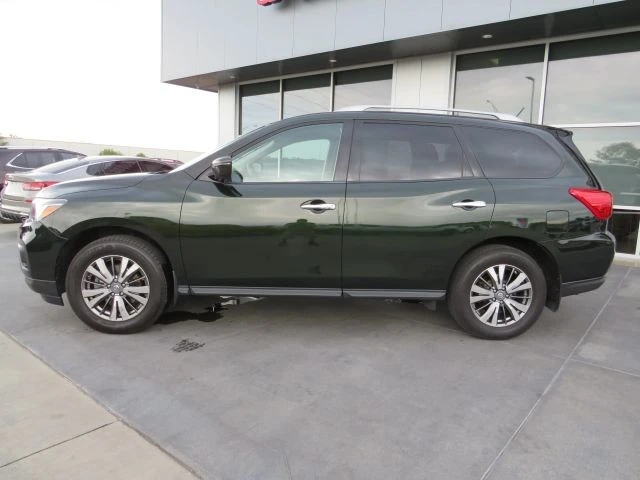 2018 Nissan Pathfinder 4th Gen - Image 4 of 21