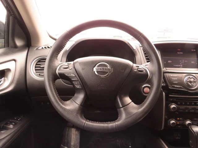 2018 Nissan Pathfinder 4th Gen - Image 13 of 21