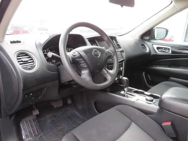 2018 Nissan Pathfinder 4th Gen - Image 10 of 21