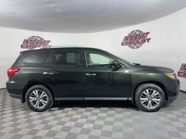 2018 Nissan Pathfinder 4th Gen - Image 8 of 21