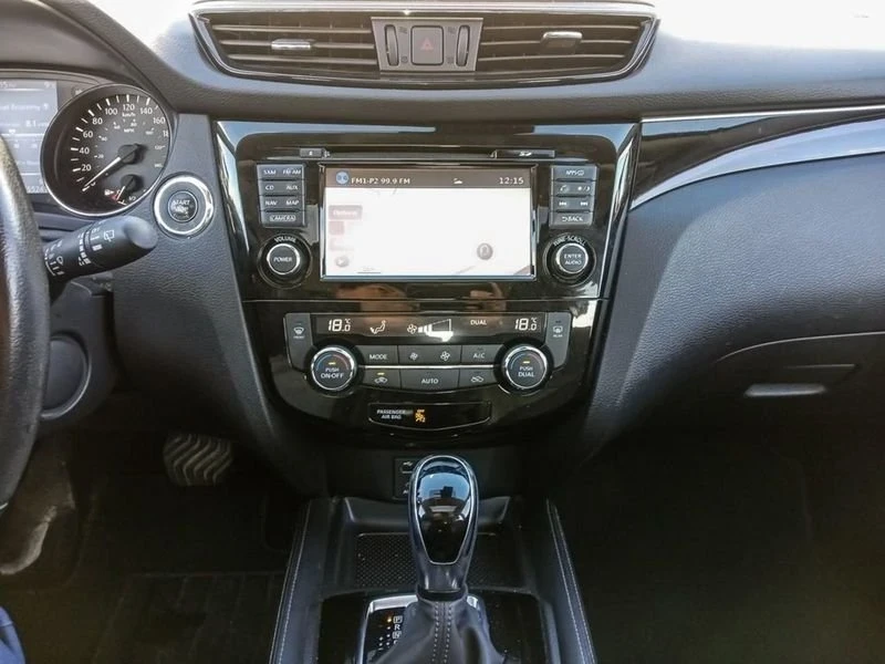 2018 Nissan Rogue - Image 13 of 19