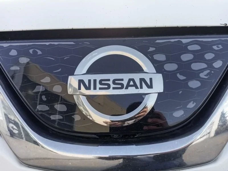 2018 Nissan Rogue - Image 7 of 19