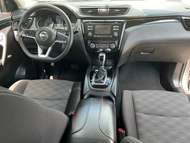 2018 Nissan Rogue - Image 4 of 20
