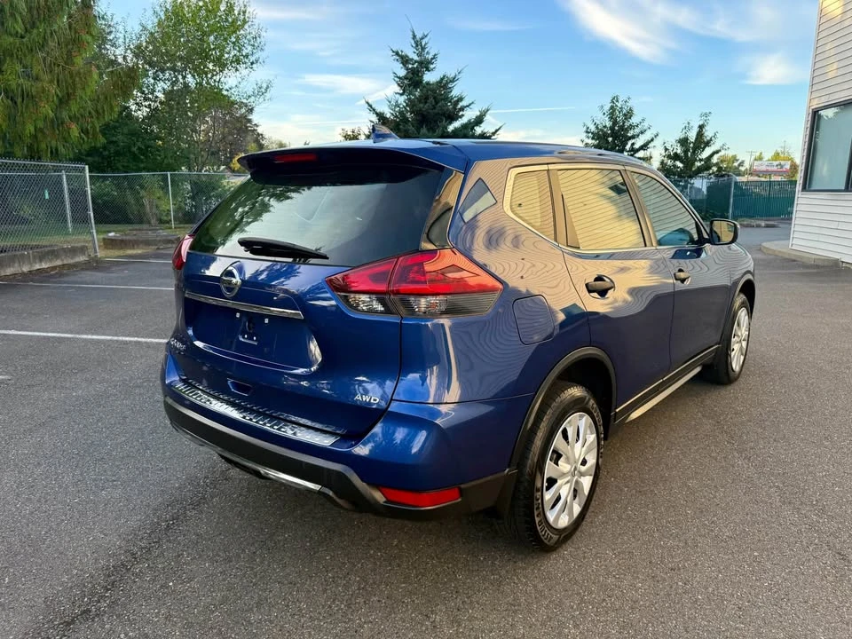 2018 Nissan Rogue - Image 5 of 16