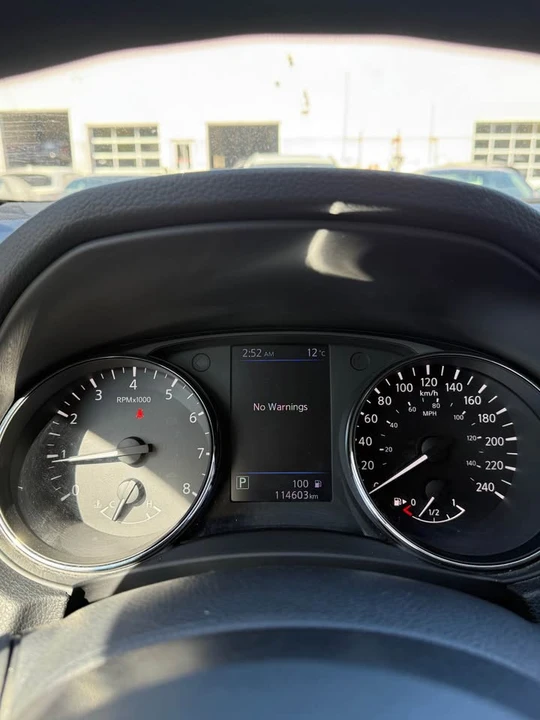 2018 Nissan Rogue - Image 12 of 14