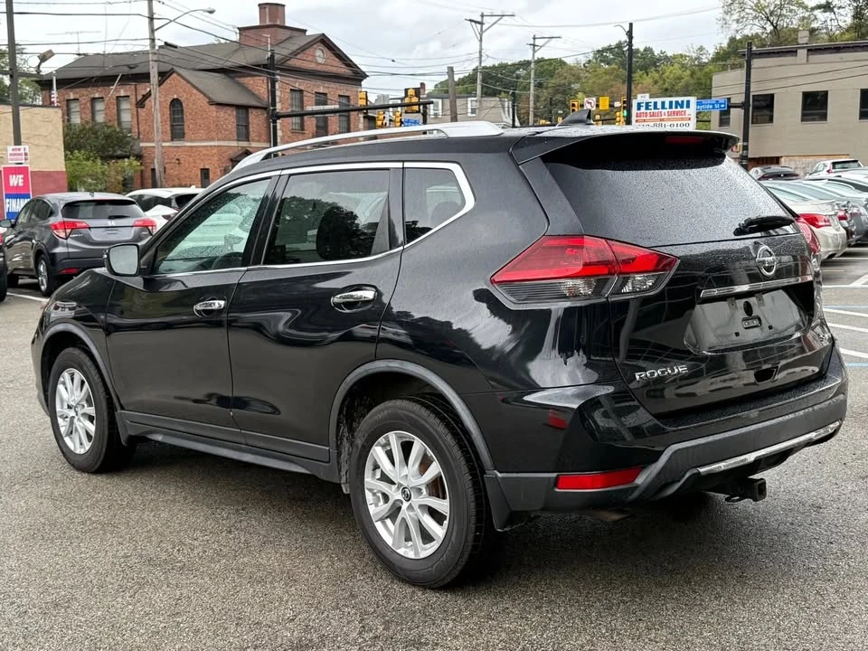 2018 Nissan Rogue - Image 3 of 16