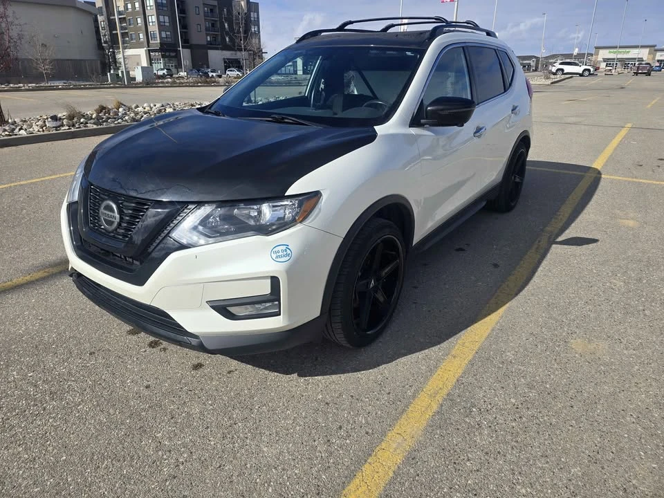 2018 Nissan Rogue - Image 4 of 4