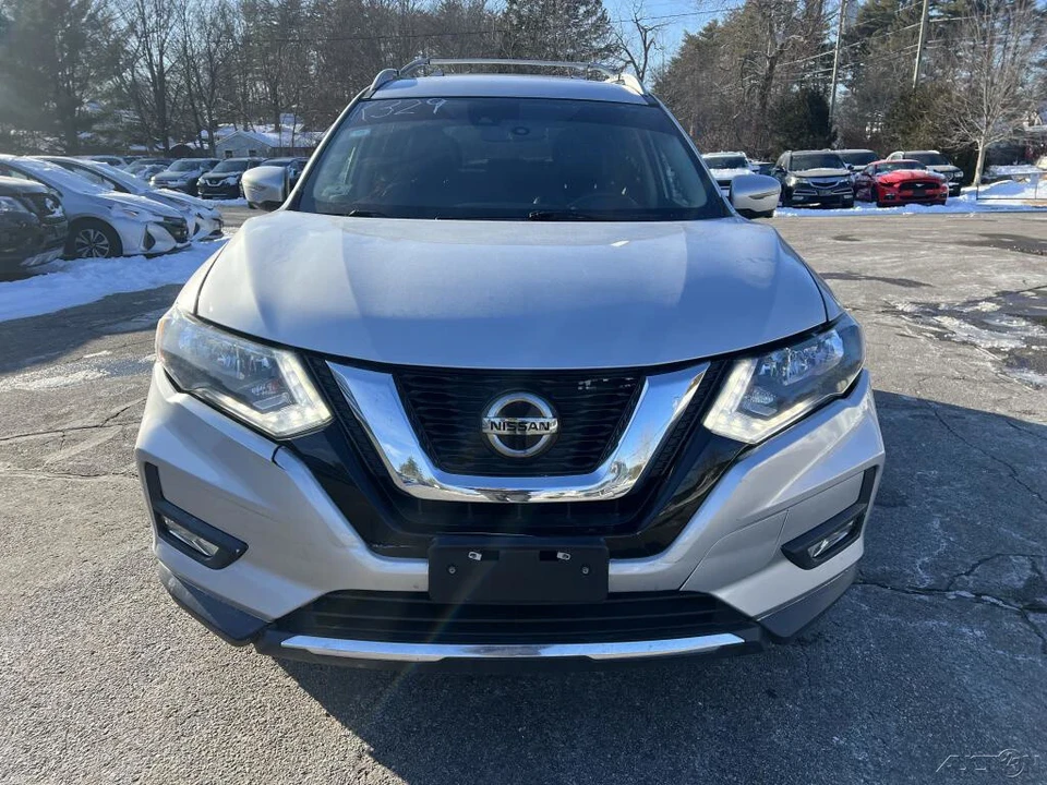 2018 Nissan Rogue - Image 3 of 12