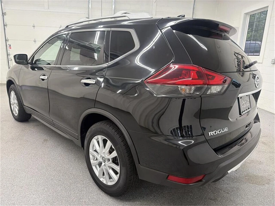 2018 Nissan Rogue - Image 7 of 16