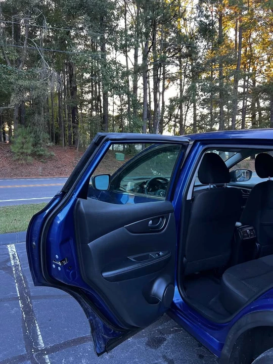 2018 Nissan Rogue - Image 13 of 20