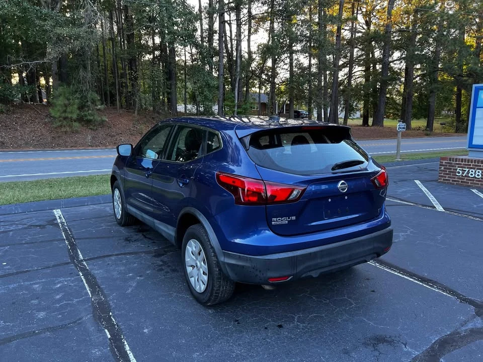 2018 Nissan Rogue - Image 6 of 20
