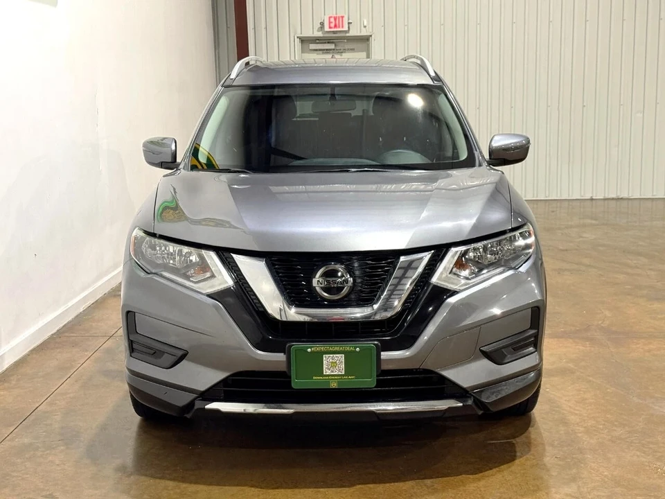 2018 Nissan Rogue - Image 2 of 12