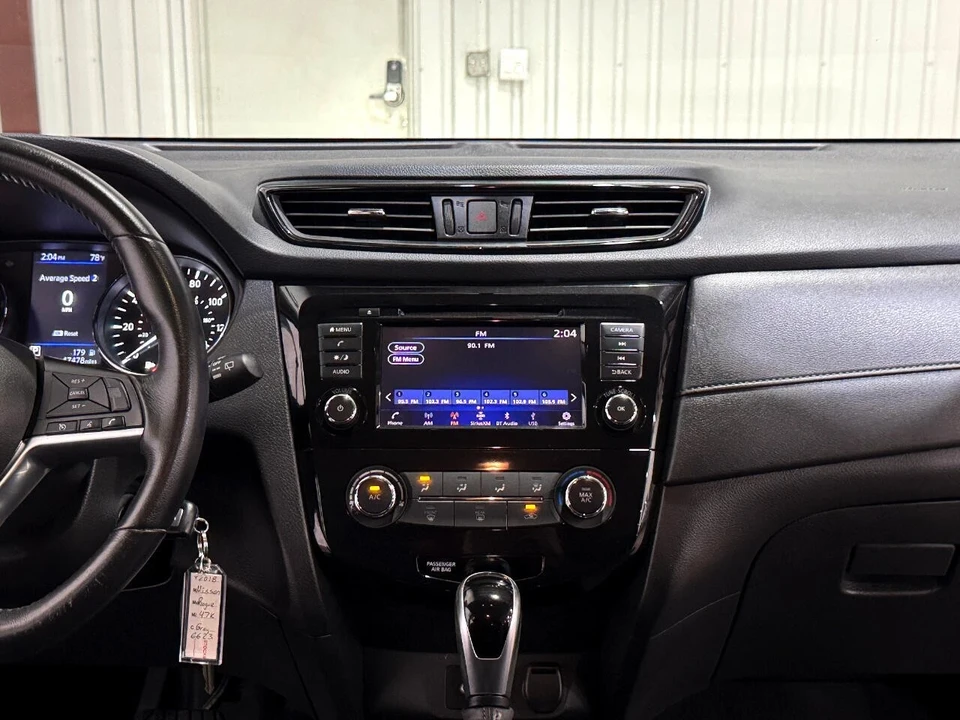 2018 Nissan Rogue - Image 19 of 21