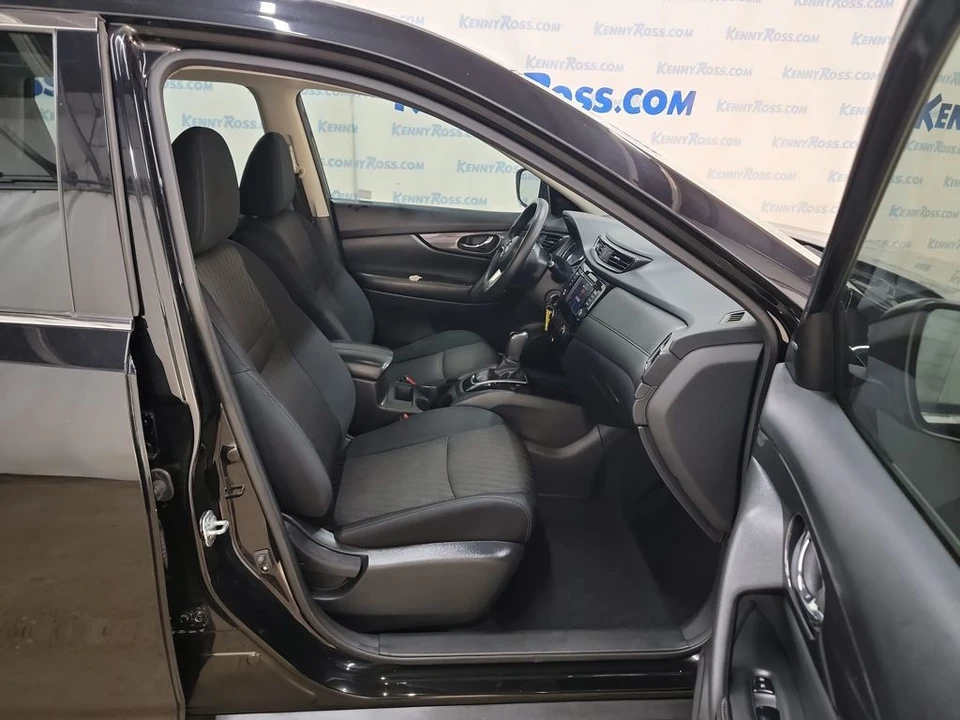 2018 Nissan Rogue - Image 12 of 12