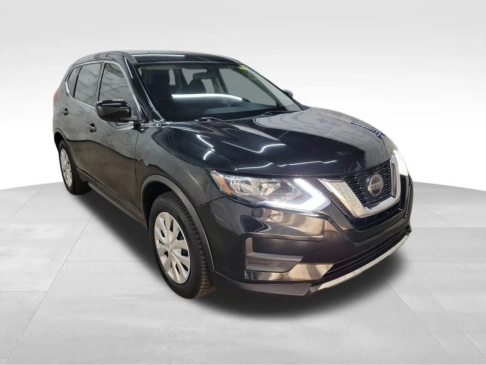 2018 Nissan Rogue - Image 2 of 12