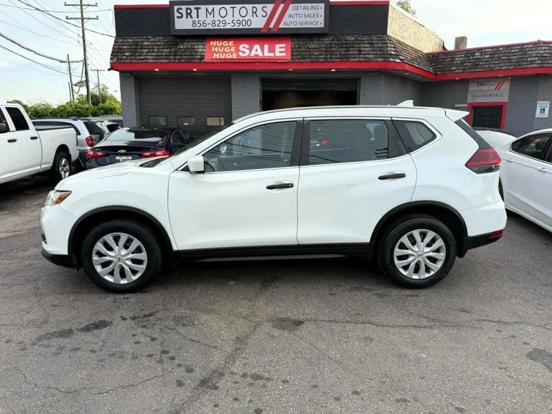 2018 Nissan Rogue - Image 5 of 12