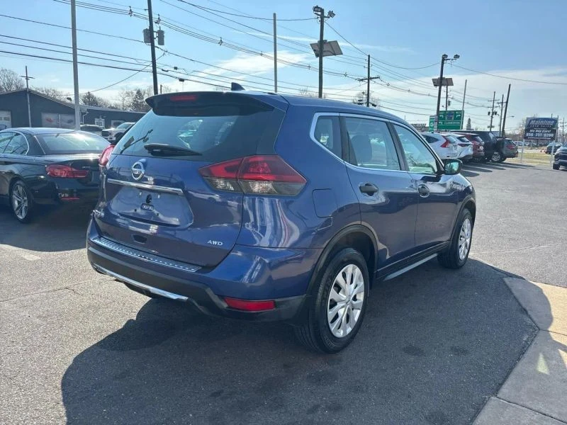 2018 Nissan Rogue - Image 6 of 12