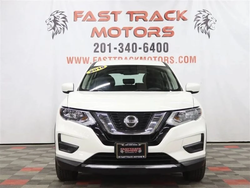 2018 Nissan Rogue - Image 2 of 12