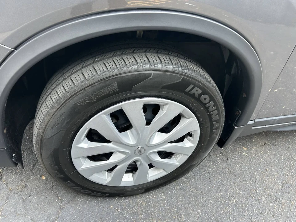 2018 Nissan Rogue - Image 12 of 12