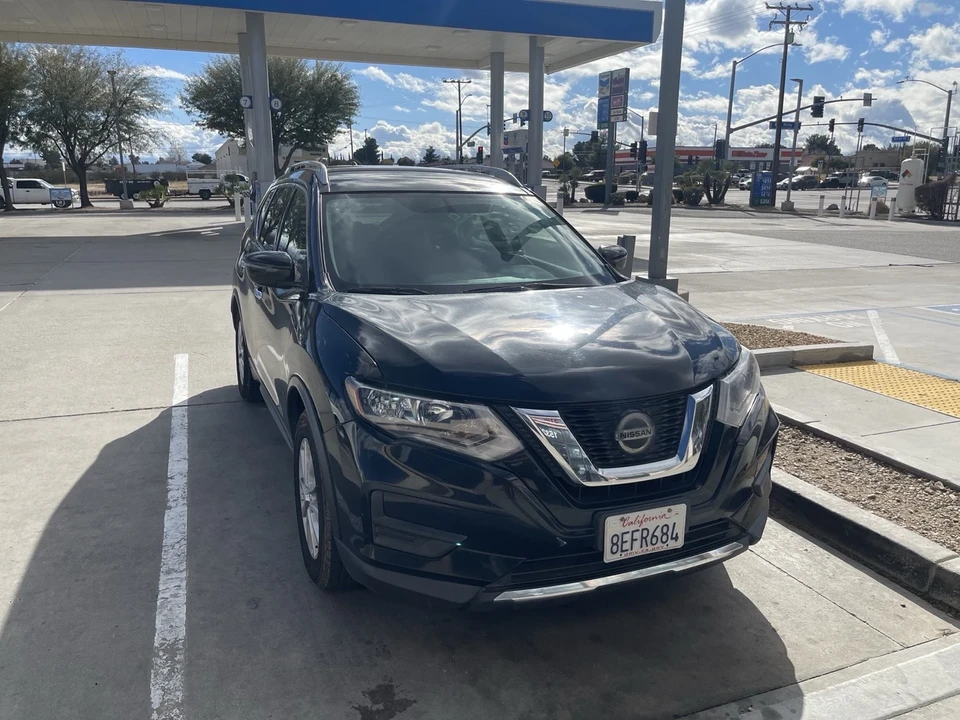 2018 Nissan Rogue - Image 7 of 20
