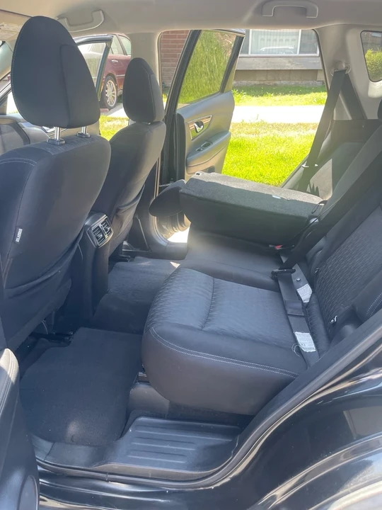 2018 Nissan Rogue - Image 14 of 20