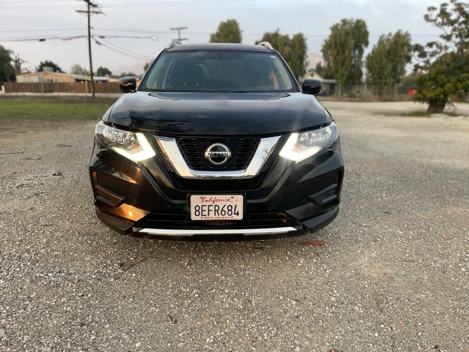 2018 Nissan Rogue - Image 6 of 20
