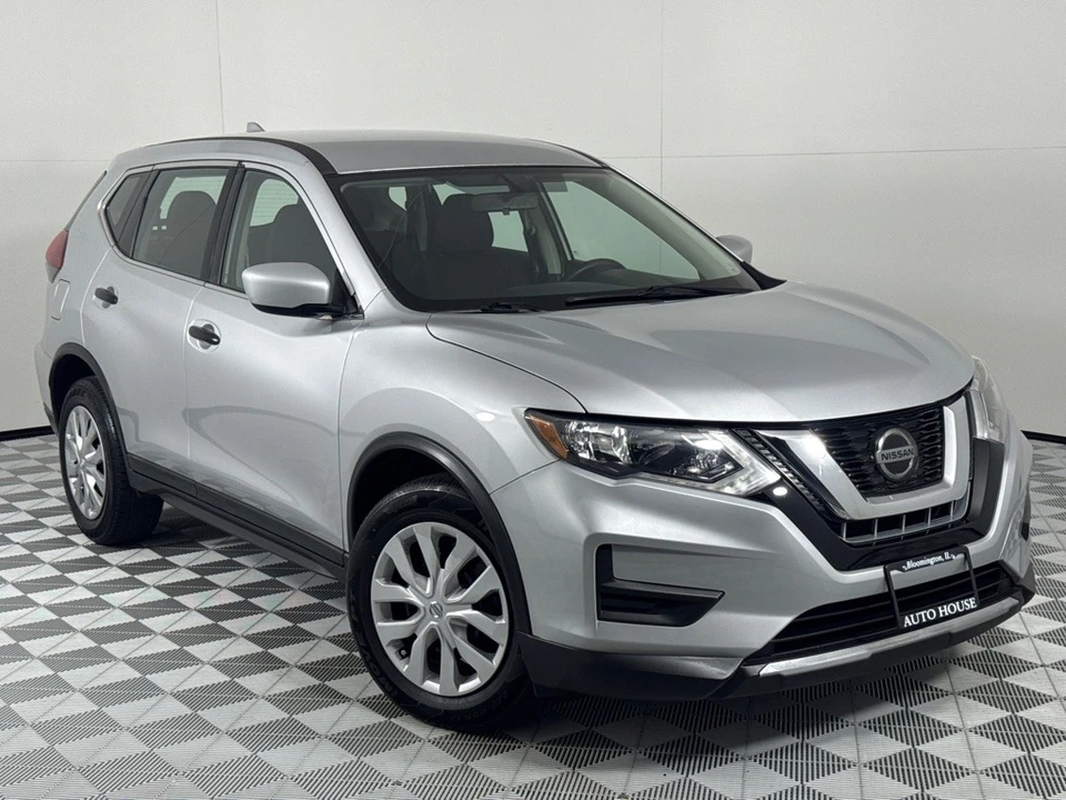 2018 Nissan Rogue - Image 2 of 12