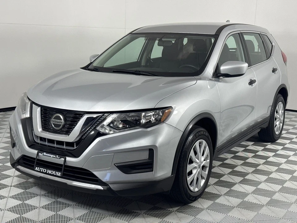 2018 Nissan Rogue - Image 8 of 12