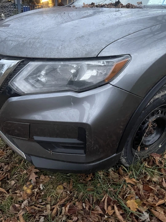 2018 Nissan Rogue - Image 3 of 9