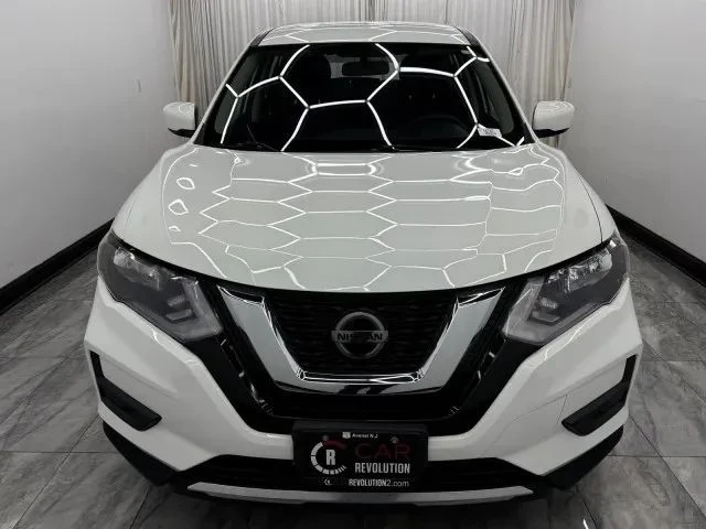 2018 Nissan Rogue - Image 2 of 12