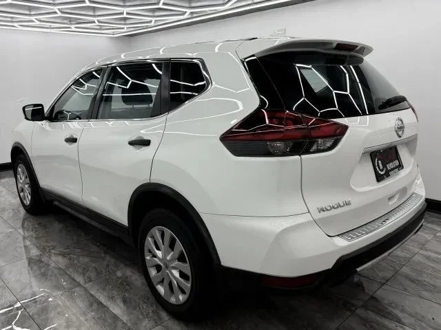 2018 Nissan Rogue - Image 4 of 12