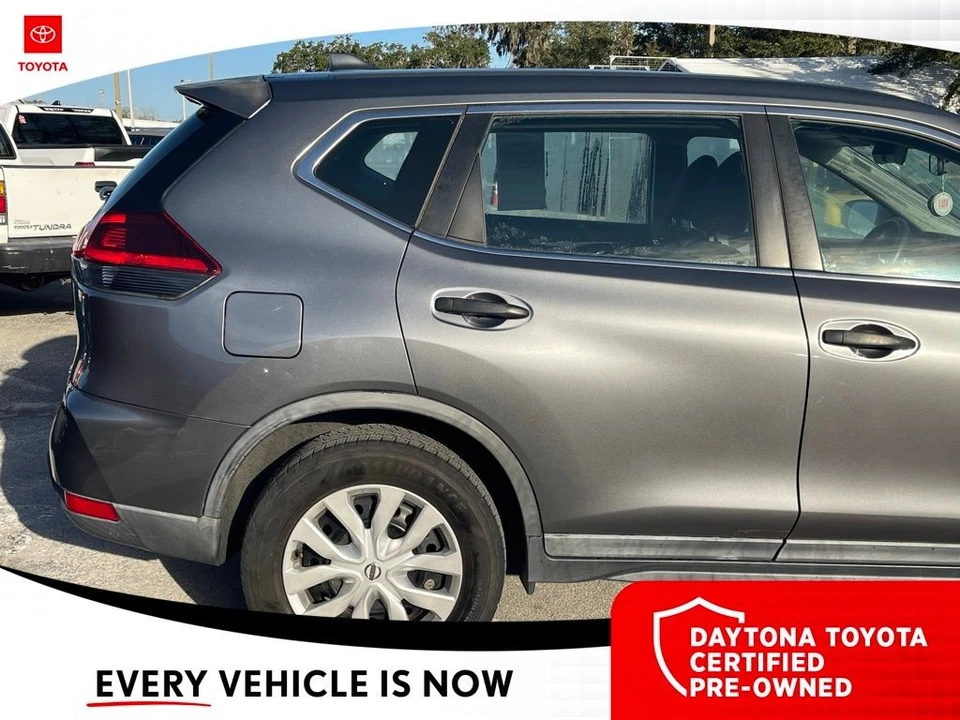 2018 Nissan Rogue - Image 8 of 10