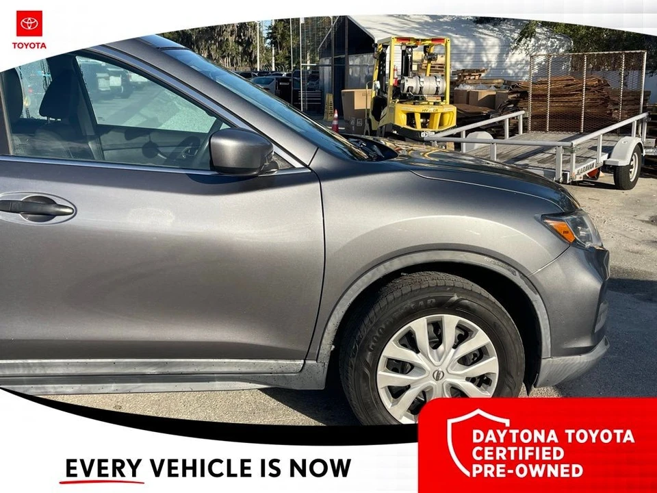 2018 Nissan Rogue - Image 9 of 10
