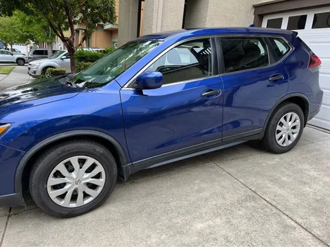 2018 Nissan Rogue S Sport Utility 4D