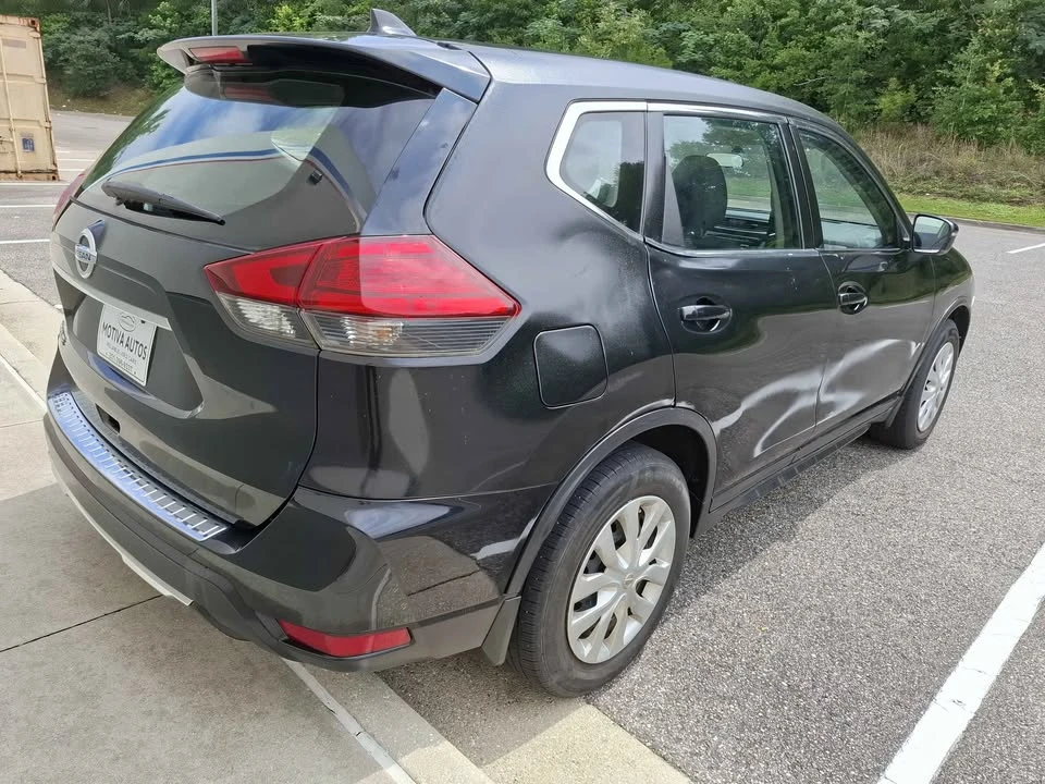 2018 Nissan Rogue - Image 3 of 10