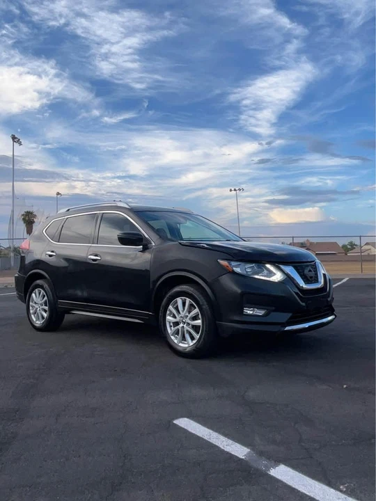 2018 Nissan Rogue - Image 2 of 7