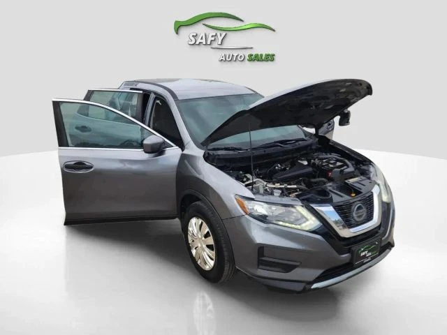 2018 Nissan Rogue - Image 19 of 21
