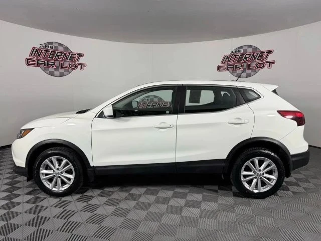 2018 Nissan Rogue - Image 4 of 12
