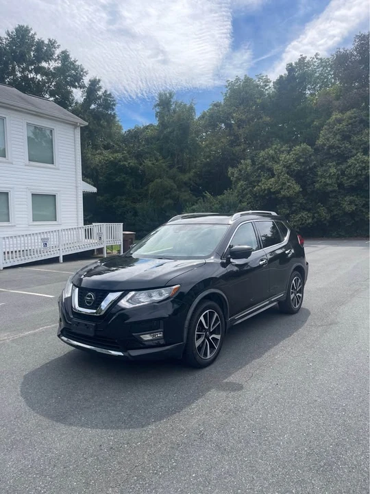 2018 Nissan Rogue - Image 3 of 18