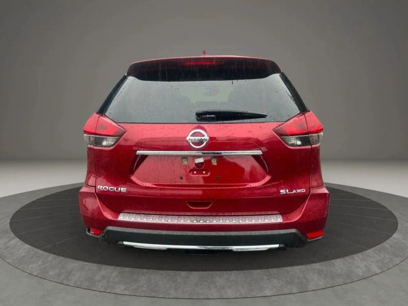 2018 Nissan Rogue - Image 6 of 12