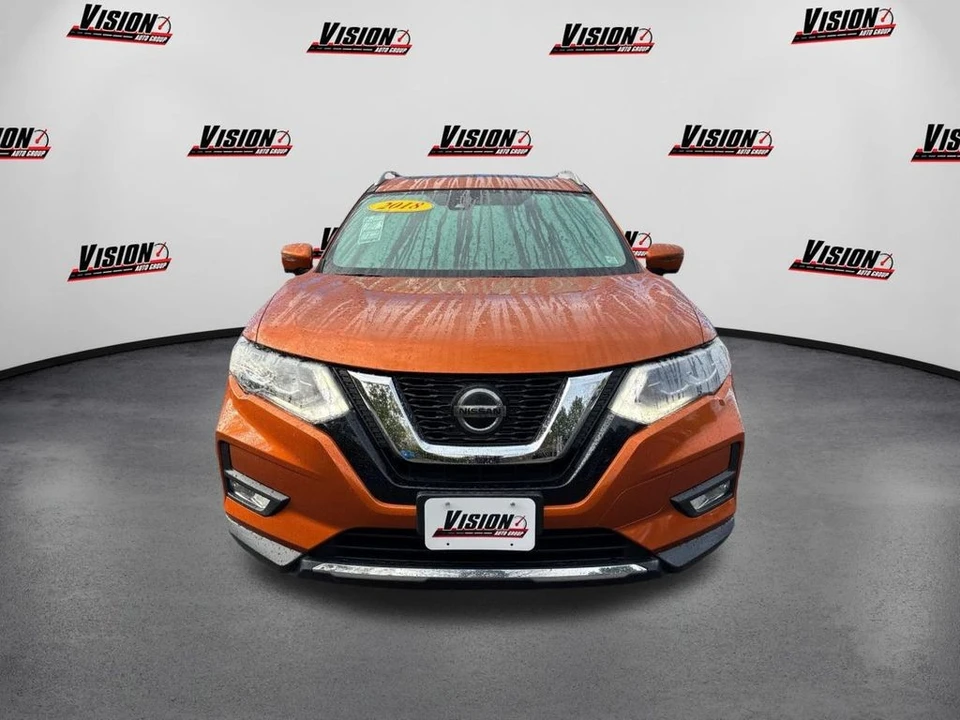 2018 Nissan Rogue - Image 2 of 12