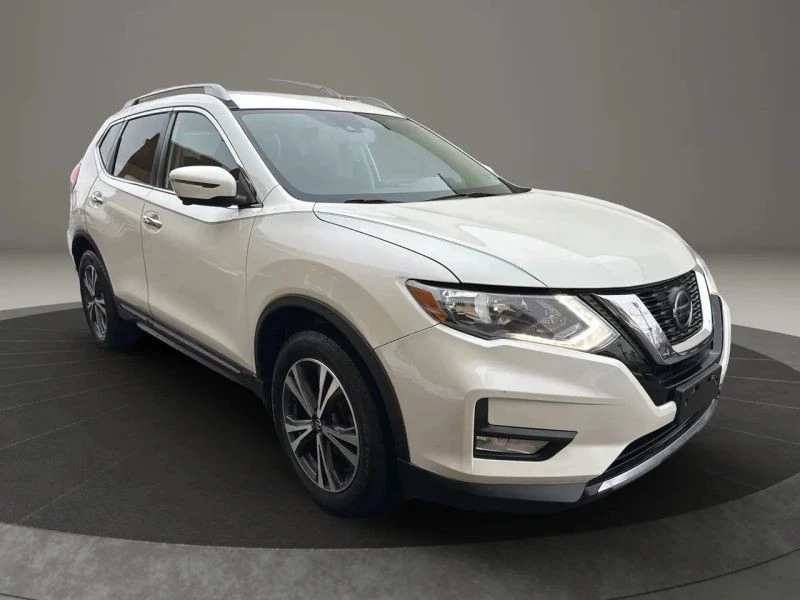 2018 Nissan Rogue - Image 3 of 12