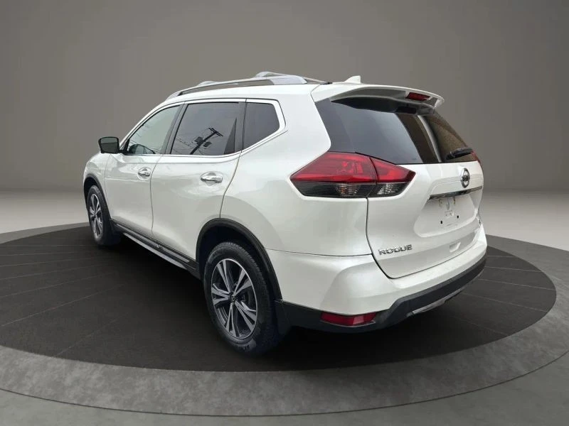 2018 Nissan Rogue - Image 7 of 12