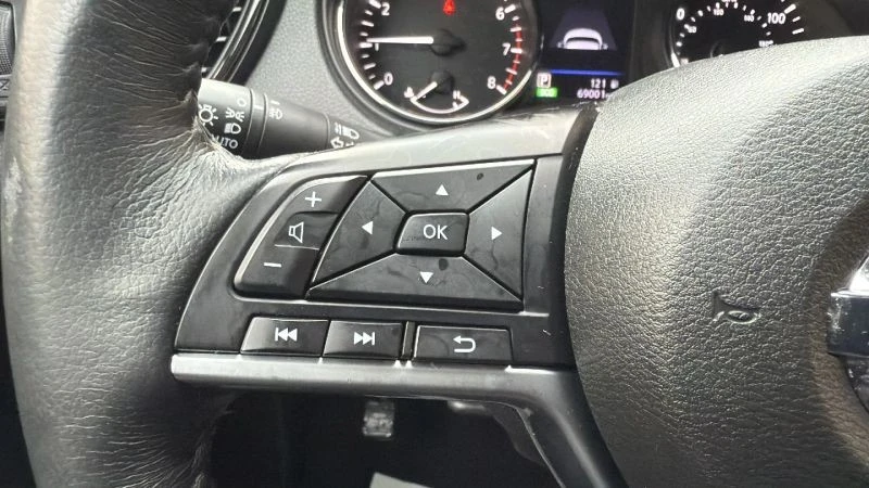 2018 Nissan Rogue - Image 12 of 12