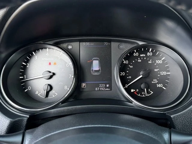2018 Nissan Rogue - Image 20 of 21