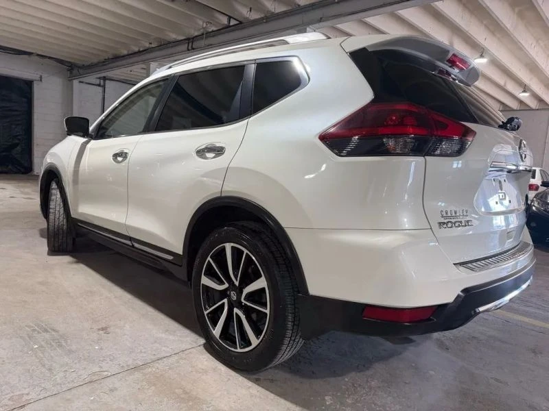 2018 Nissan Rogue - Image 3 of 12